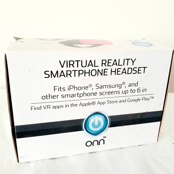 Virtual  Reality Smartphone Headset - Picture 3 of 3
